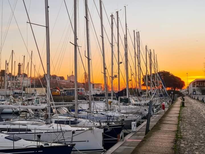 Gite vedette hollandaise Lorient Eksteriør bilde